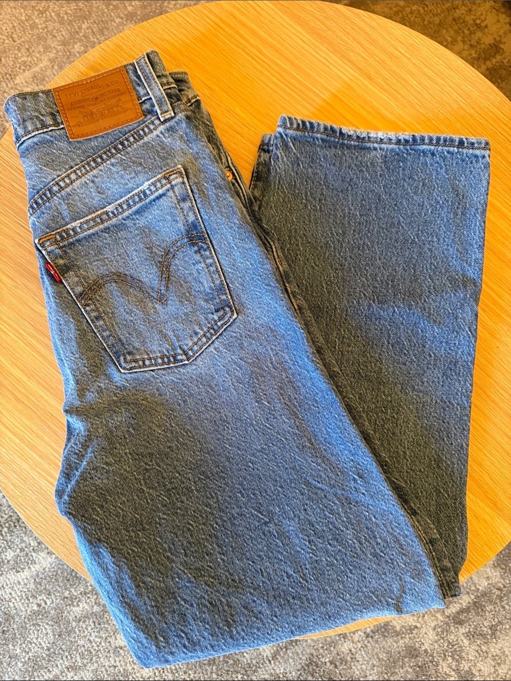 Levi's Ribcage Straight-ankle Jeans